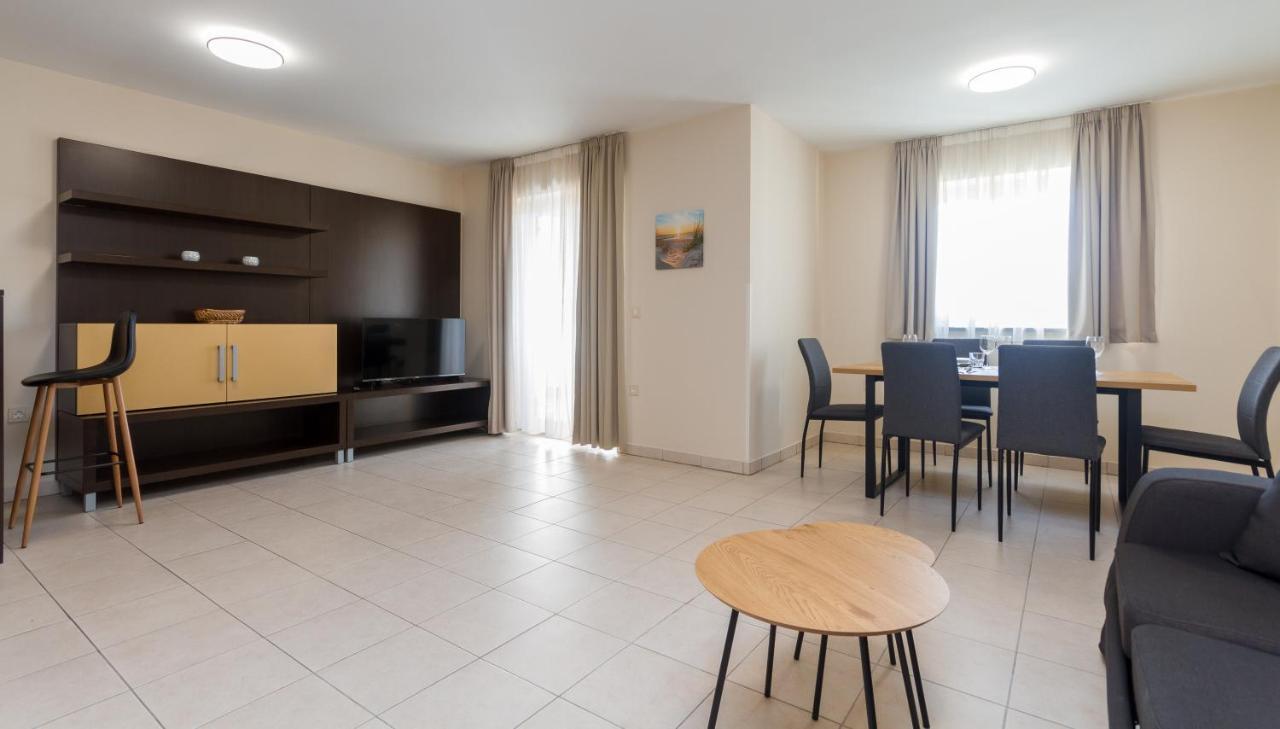 Ponent 612 In Marina By Locap Group Apartment *