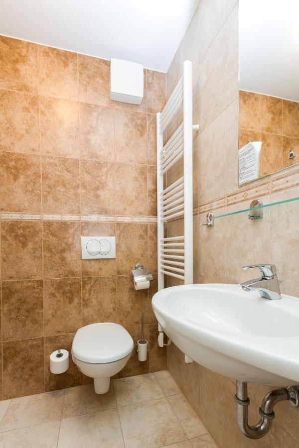 Ponent 612 In Marina By Locap Group *